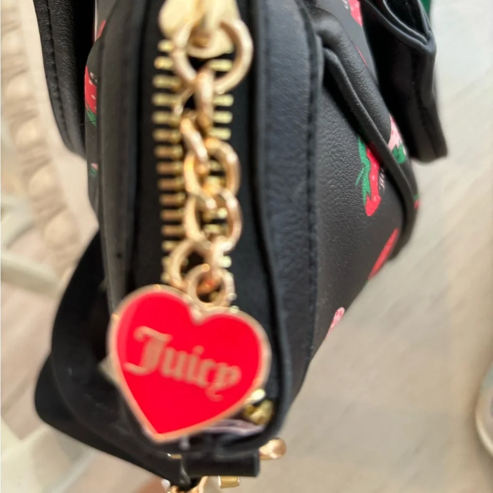 Juicy Couture Sweet N Juicy FR‎ Tote Strawberry Liquori NWT